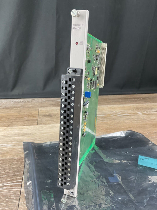 Siemens Simatic 505-6208B 8-Channel Analog Output Module Analog I/O Module