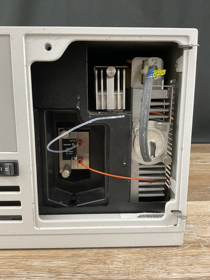 Varian ProStar 325 UV/Vis Detector Lamp Variable Absorbance w/ 02-1819 Flow Cell