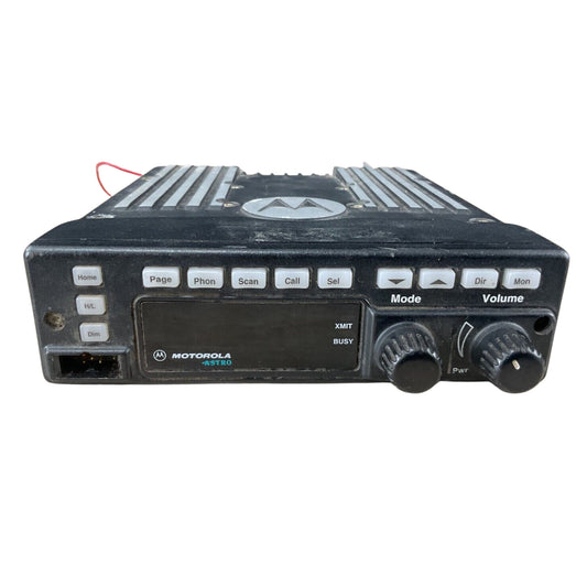 Motorola XTL5000 Digital Mobile Radio ASTRO Series M20URS9PW1AN XTL Radio